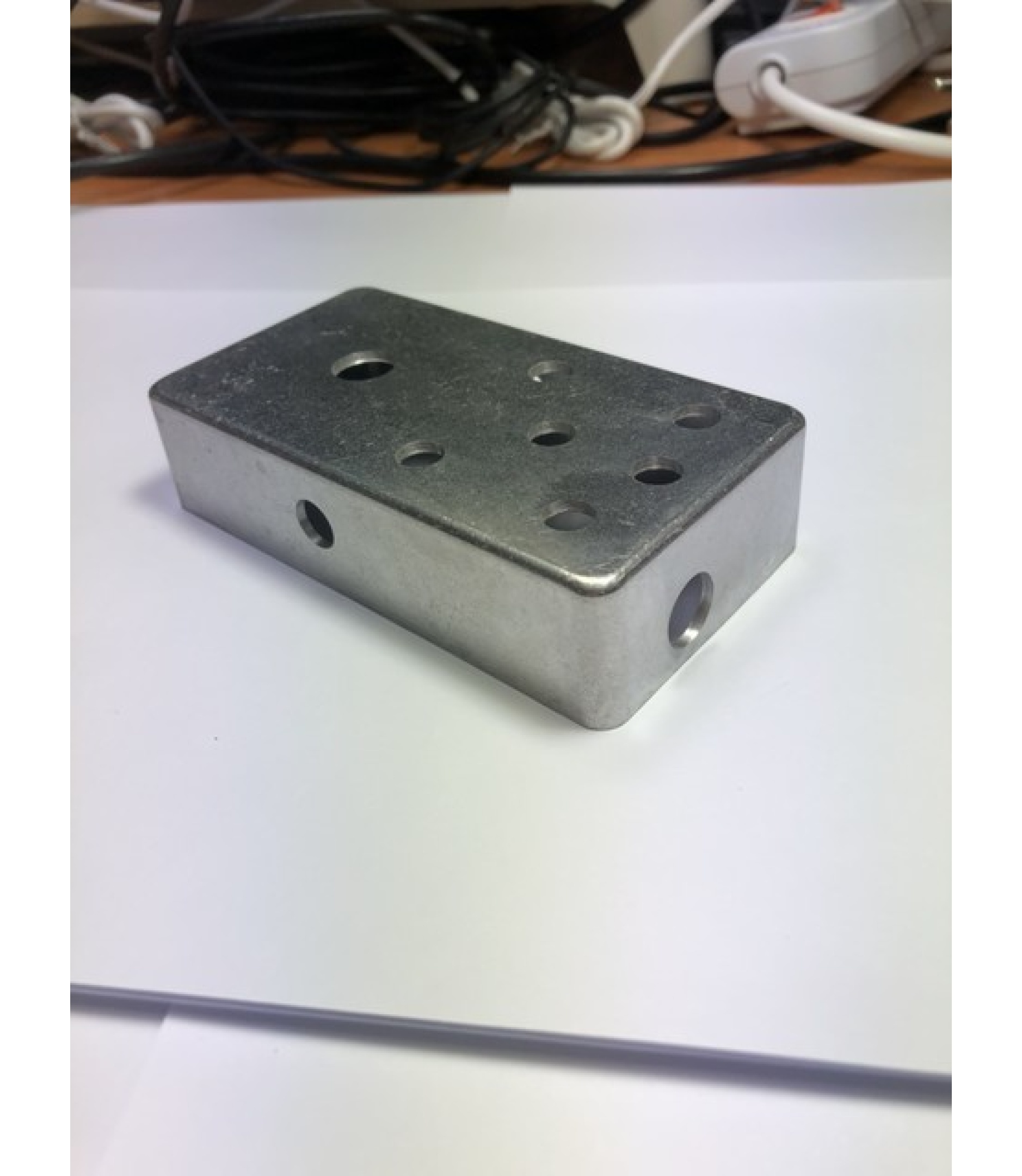 TYPE 6 DRILLED 1590B WHITE ENCLOSURE WITH SIDE AND TOP JACKS