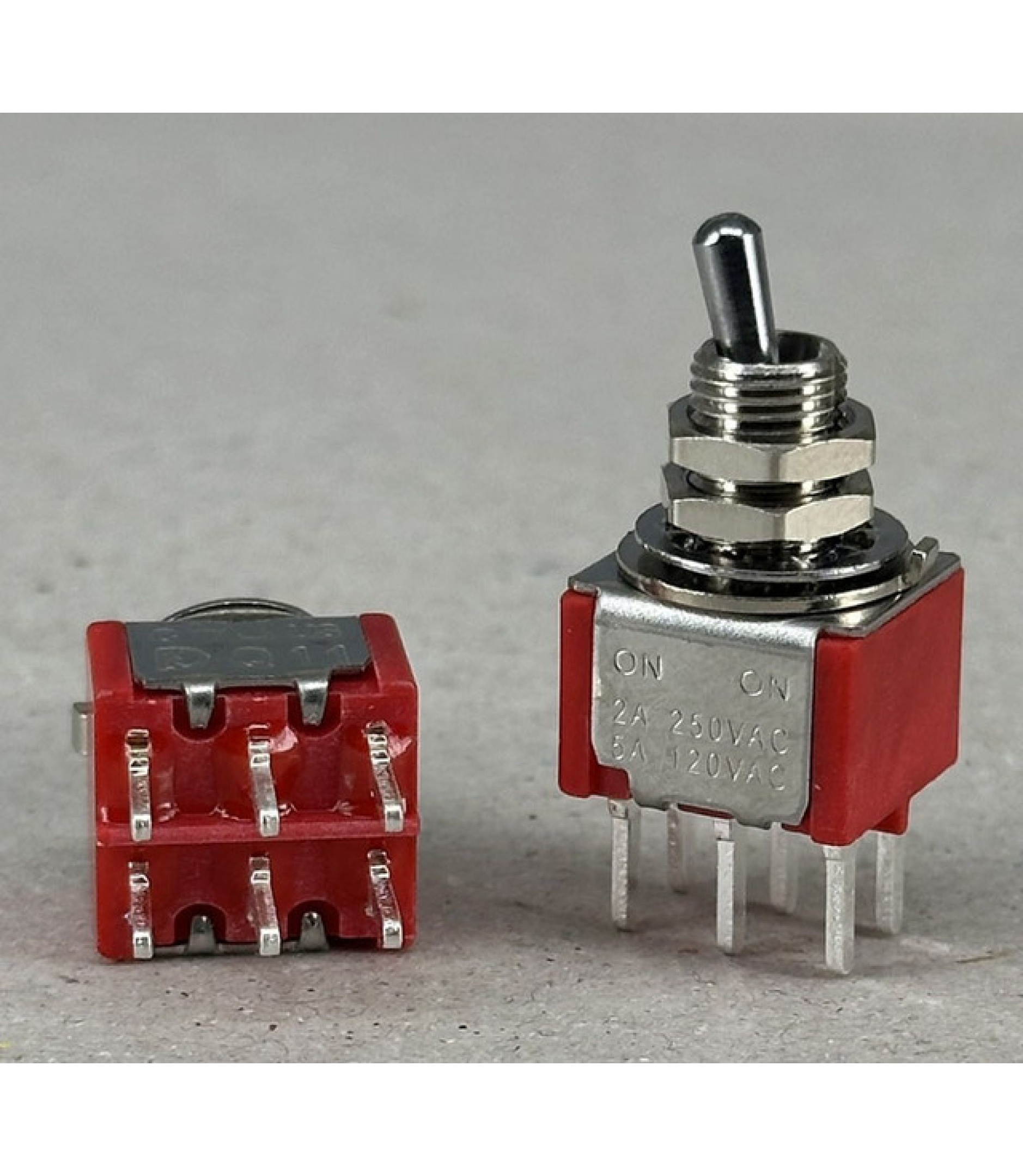 Mini Toggle Switch 1M Series DPDT On-On Short Lever PC THRU-HOLE