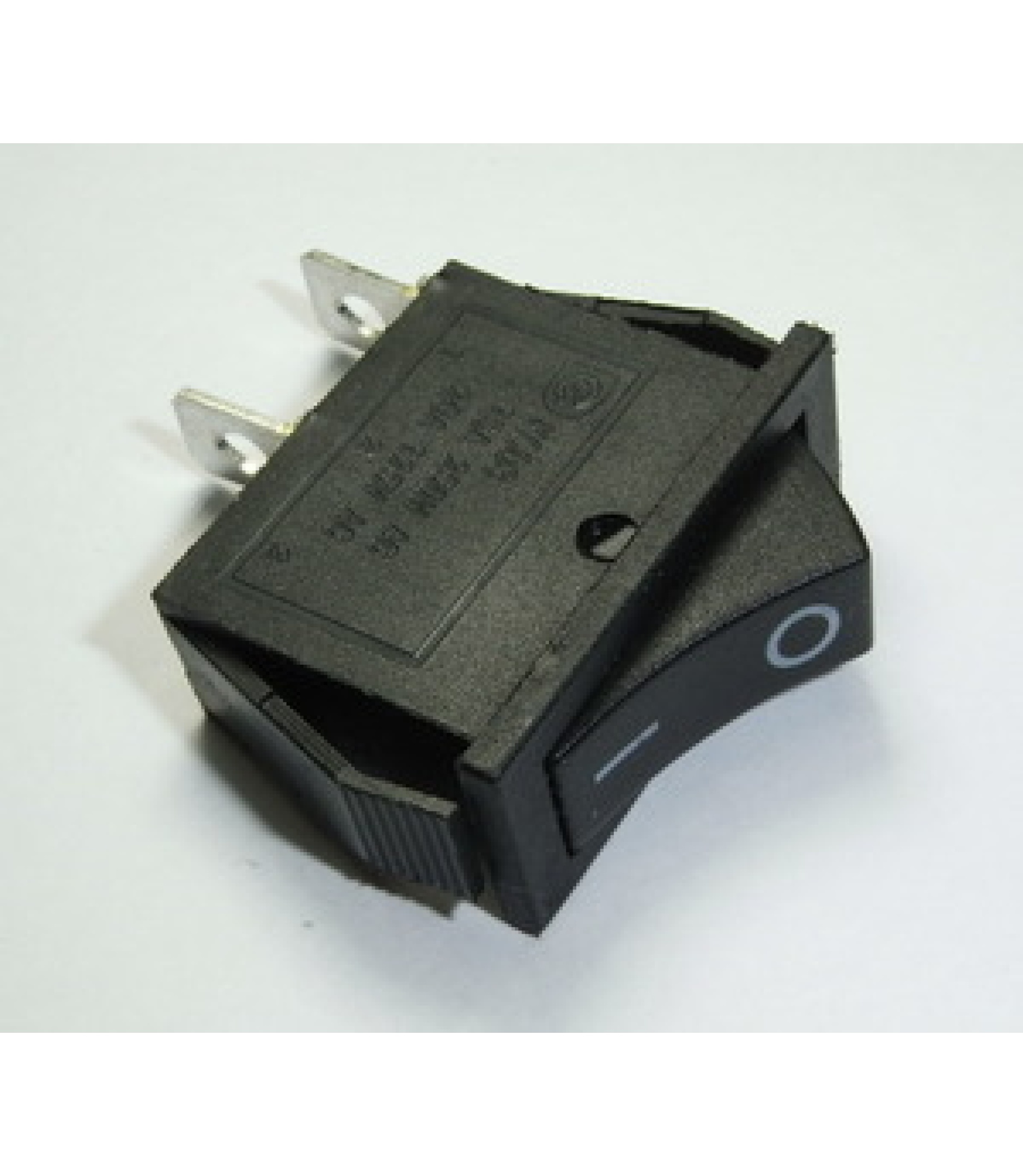 Electronic component image of Rocker Switch SPST 15A 250VAC Panel Mount Snap-In for electronic applications.