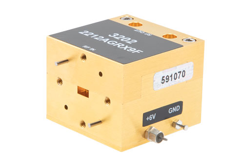 PEWGA3202.jpg Low Noise Amplifier (LNA), 33 to 50 GHz Frequencies in Q Band, WR-22 Waveguide connectors with UG-383/U Flanges, 32 dB Gain